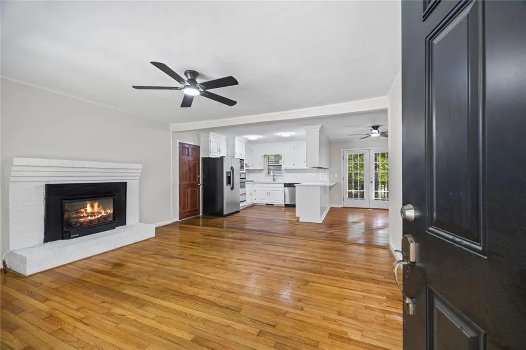 Toccoa, Georgia 30577, United States, 3 Bedrooms Bedrooms, ,2 BathroomsBathrooms,Residential,Active,205391