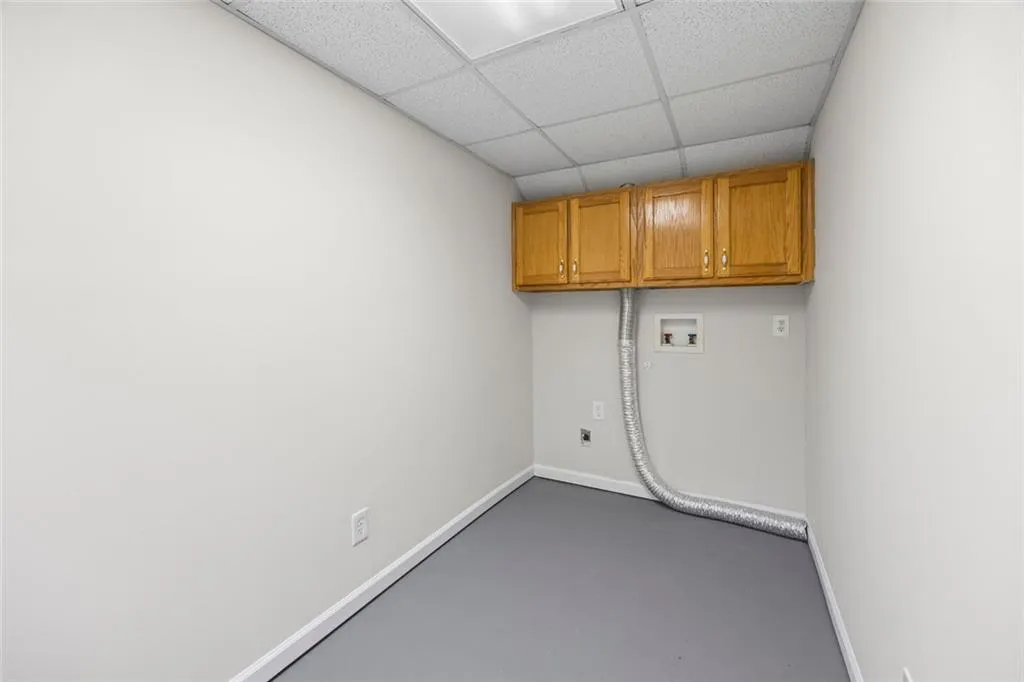 Toccoa, Georgia 30577, United States, 3 Bedrooms Bedrooms, ,2 BathroomsBathrooms,Residential,Active,205391