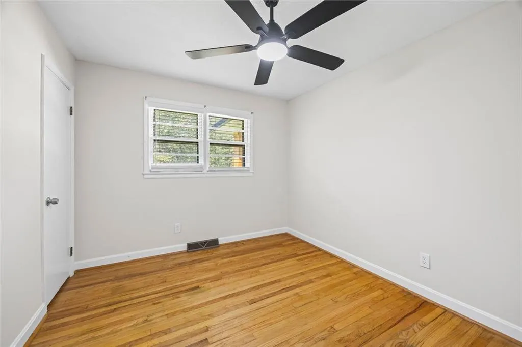 Toccoa, Georgia 30577, United States, 3 Bedrooms Bedrooms, ,2 BathroomsBathrooms,Residential,Active,205391