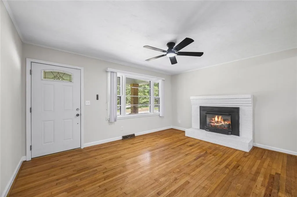 Toccoa, Georgia 30577, United States, 3 Bedrooms Bedrooms, ,2 BathroomsBathrooms,Residential,Active,205391