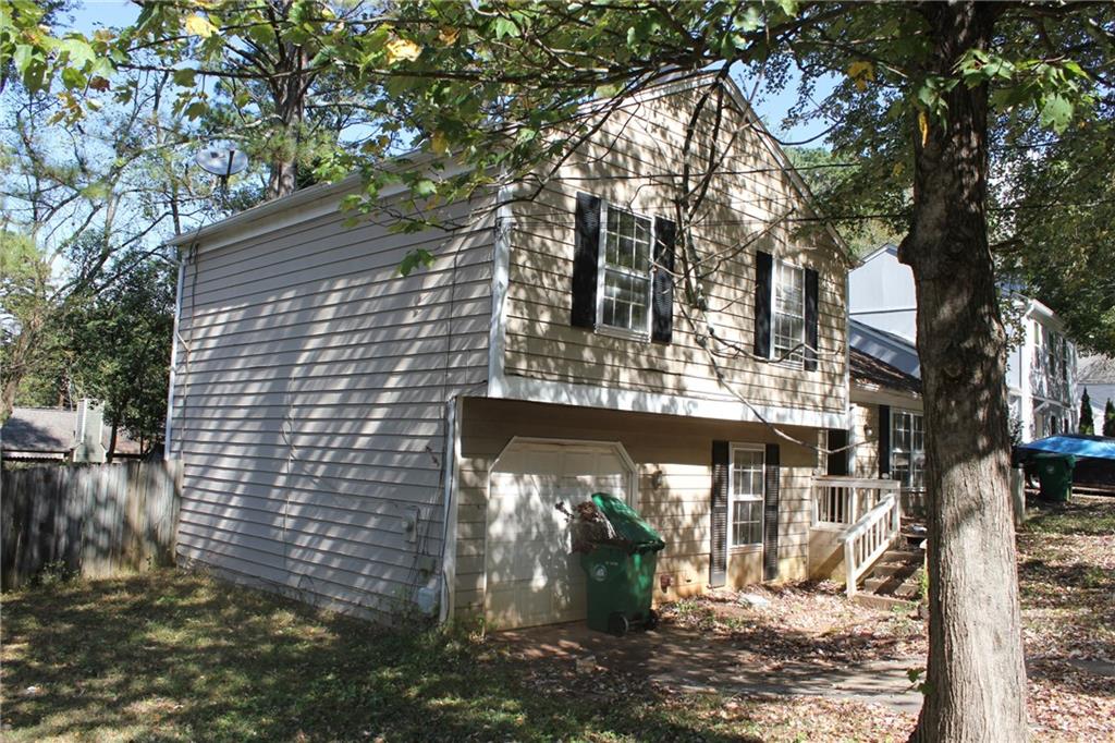 4592 Garden Hills Drive