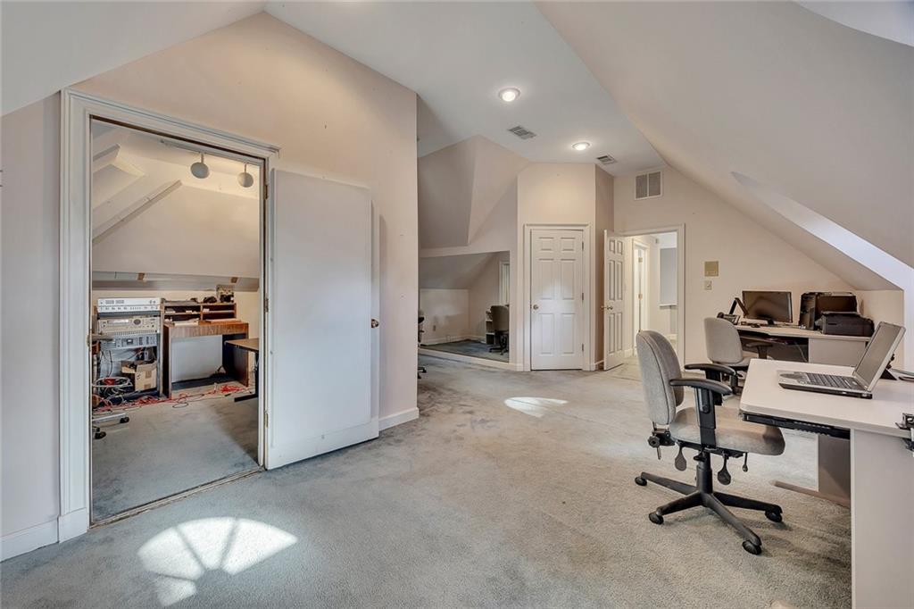 Sentinel Ridge - Residential