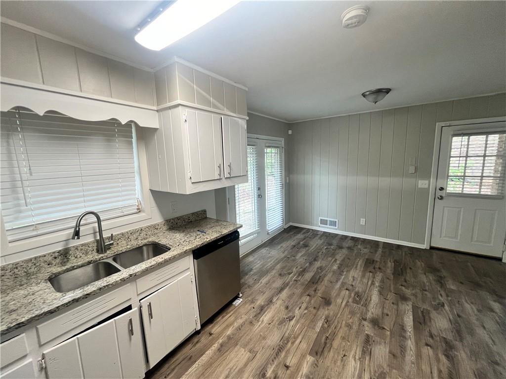 1263 Shoreham Drive, Atlanta, Georgia image 4