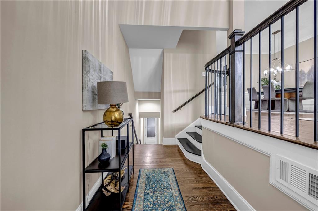 1120 Cordia Avenue NW