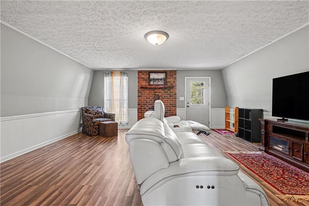 6 Sandy Springs Drive
