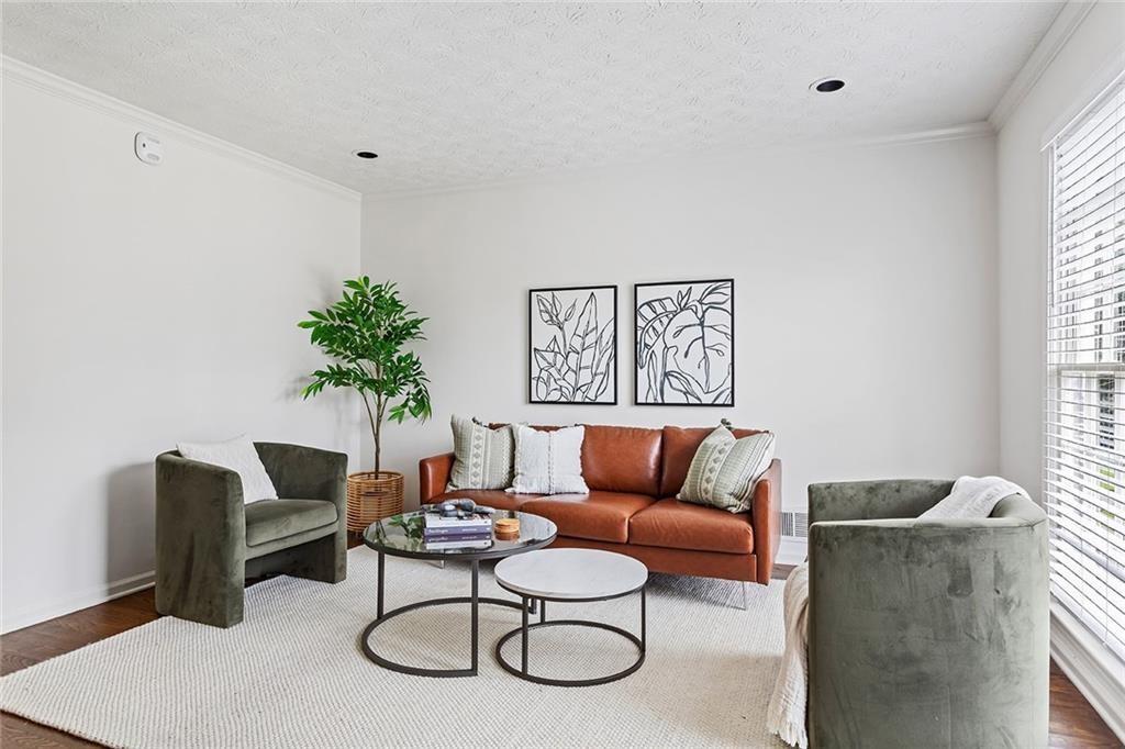 994 Coach House Drive