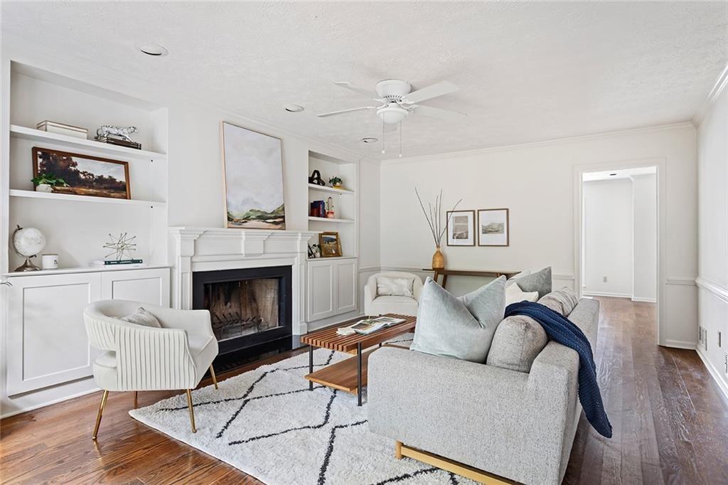 994 Coach House Drive