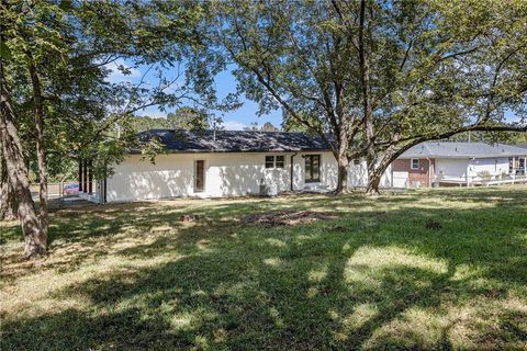 A home in Powder Springs