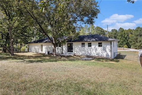 A home in Powder Springs