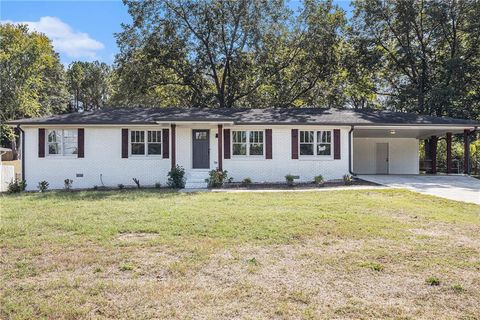 A home in Powder Springs