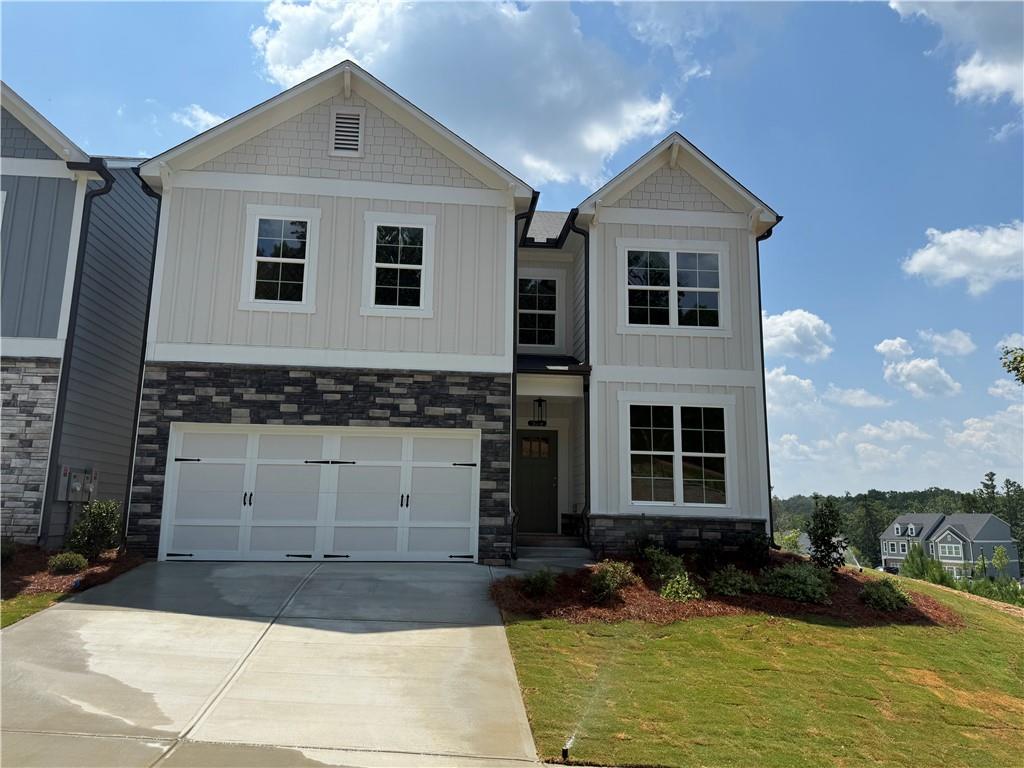 349 Lakeside Court