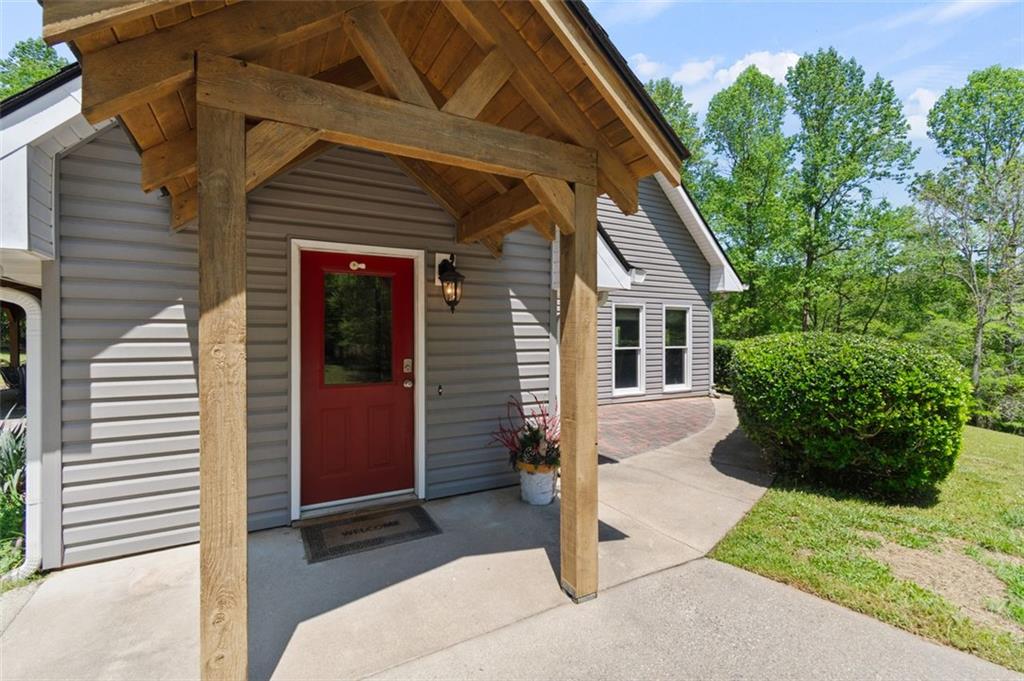122 GOLD VIEW Drive