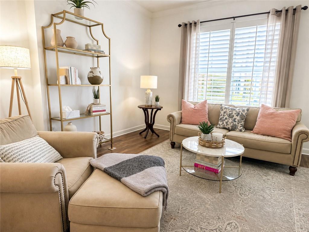 1101 Juniper Street NE APT 616