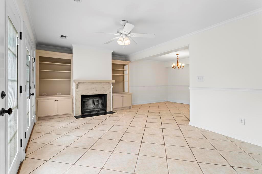 1021 Riverbend Club Drive, Atlanta, Georgia image 7