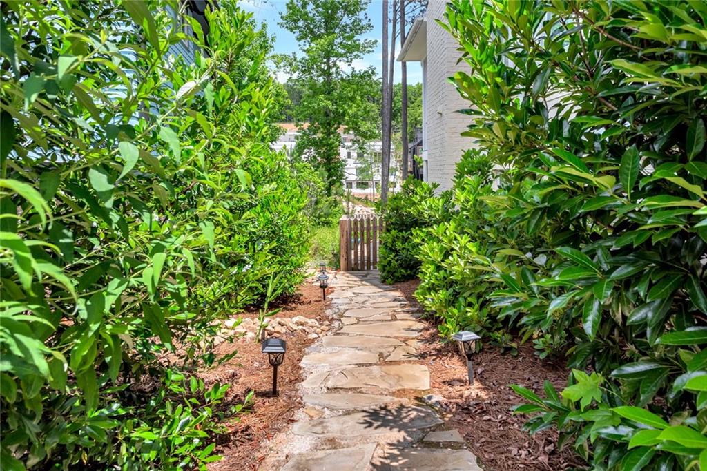 3965 Ancroft Circle, Peachtree Corners, Georgia image 34