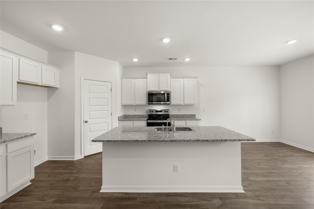 25 Amberjack Trail, Covington, Georgia image 4