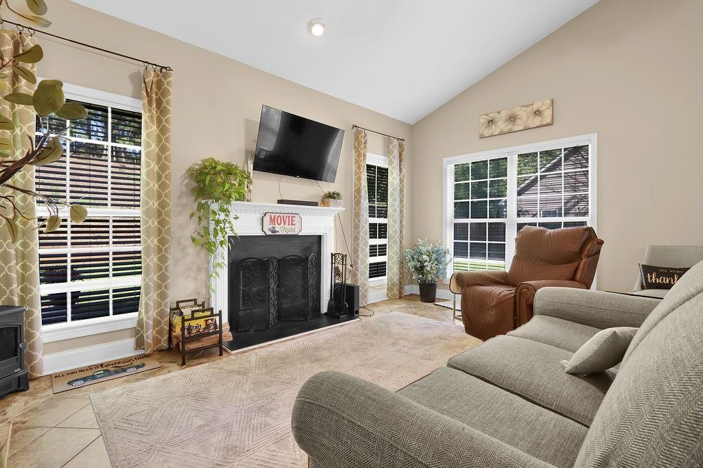 4337 Shag Bark Trail