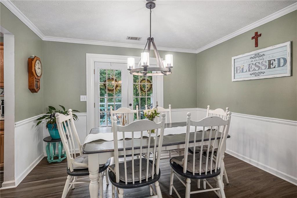 270 Meadow View Drive, Grayson, Georgia image 4