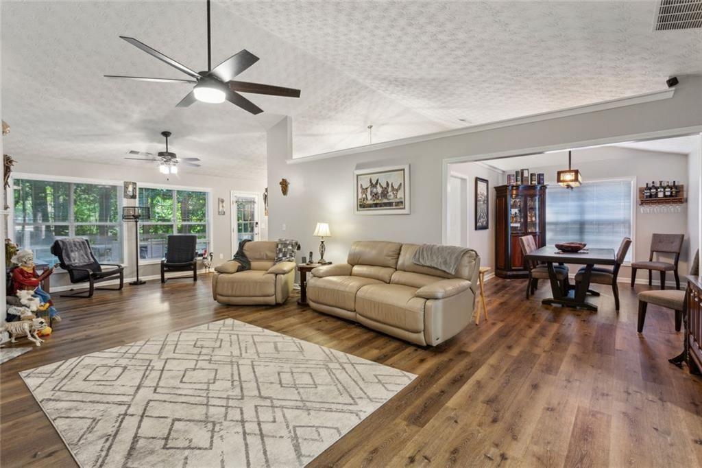 3306 Freedom Landing NW