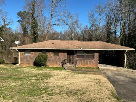 Photo of 1882 Glen Echo Drive, Decatur, GA 30032 (MLS # 7708615)