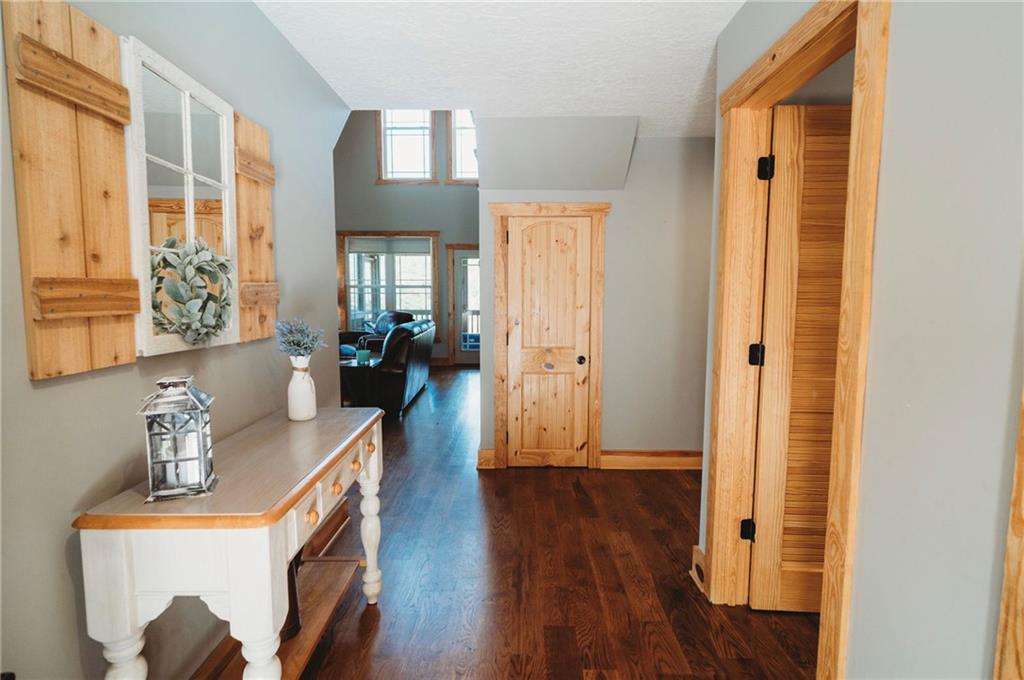 17 N Waterview Drive
