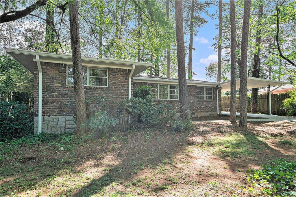 2480 Warwick Circle, Atlanta, Georgia image 1