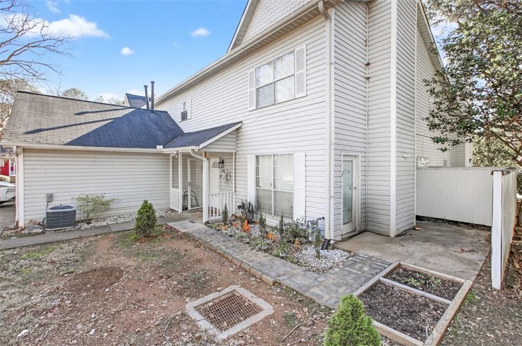 Photo of 1056 Heathmoor Court, Norcross, GA 30093 (MLS # 7704367)