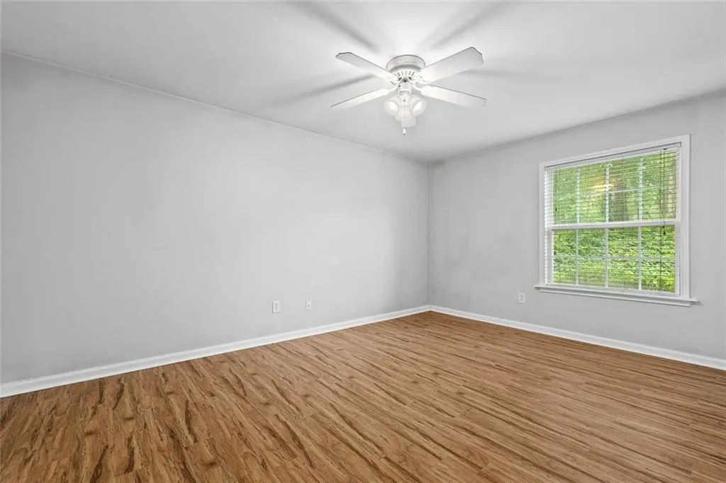 Sandy Springs, Georgia 30328, United States, 3 Bedrooms Bedrooms, ,2 BathroomsBathrooms,Residential,Active,154565