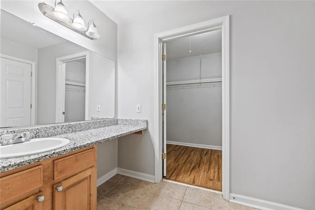 Sandy Springs, Georgia 30328, United States, 3 Bedrooms Bedrooms, ,2 BathroomsBathrooms,Residential,Active,154565