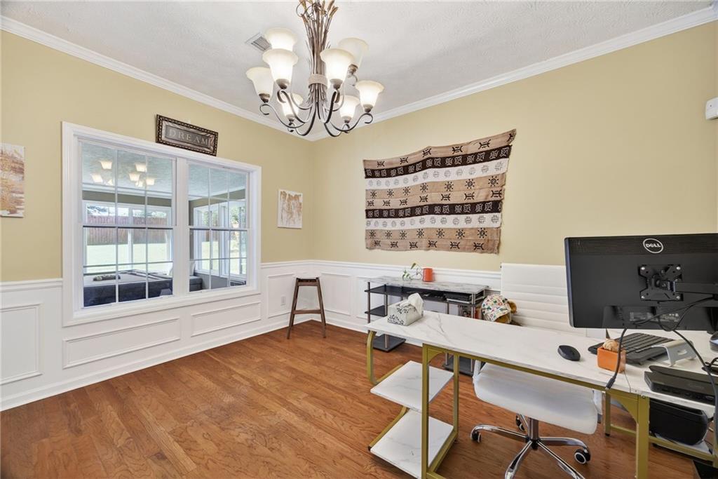 Eagle Glen - Residential