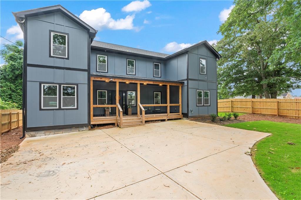 1400 Bouldercrest Road