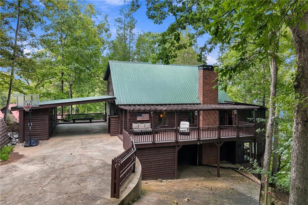 319 Chestatee View Drive