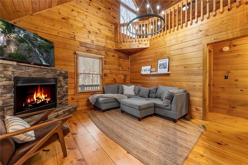 106 Underlook Road, Blue Ridge, Georgia image 3