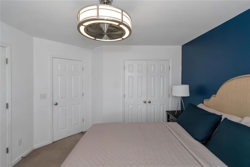 SOUTHLANDS - Residential