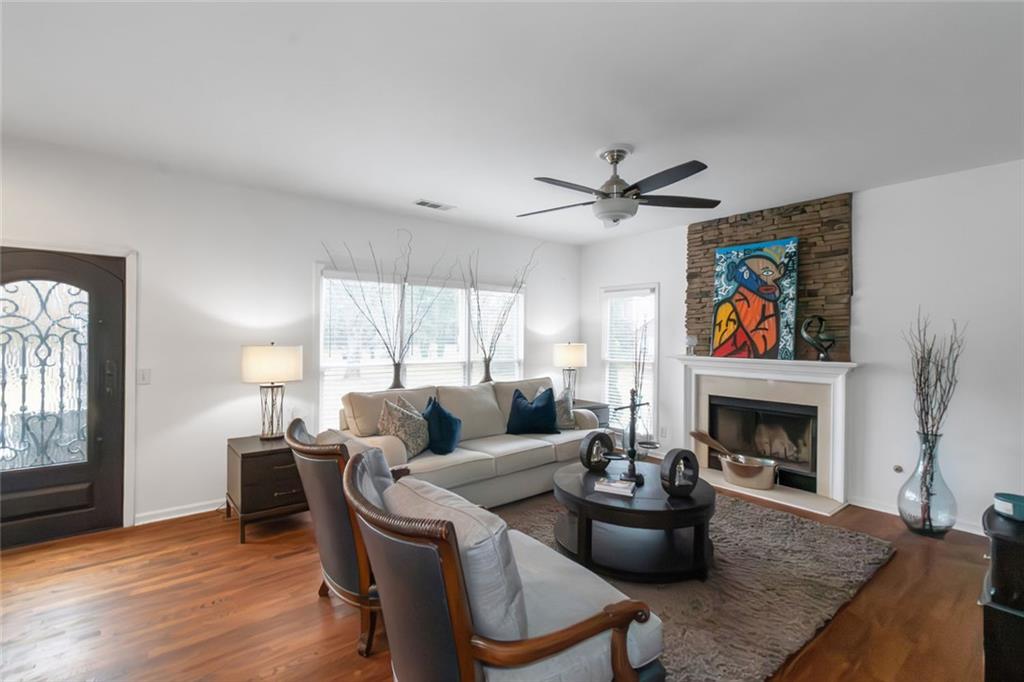 SOUTHLANDS - Residential