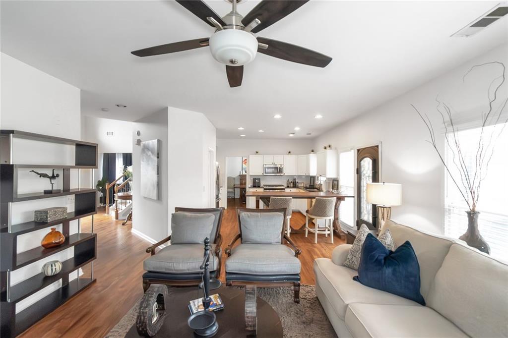 SOUTHLANDS - Residential