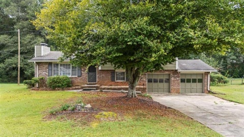 Homes For Sale - 4561 Fairfax Place<br/> Powder Springs, GA 30127