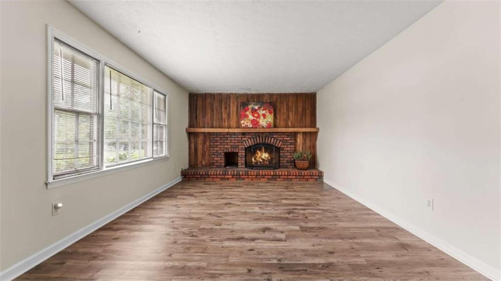 4561 Fairfax Place