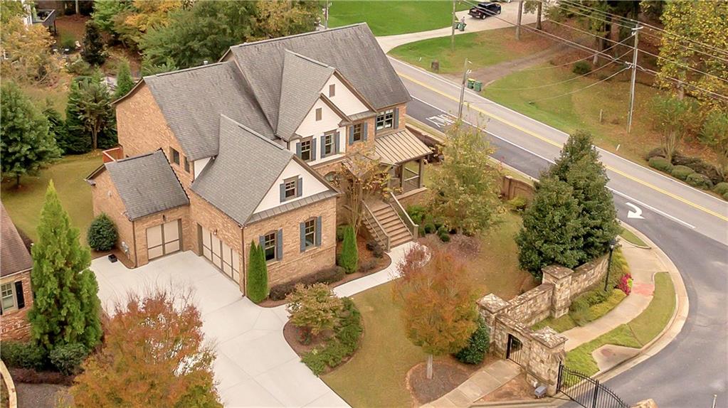 5368 Broadwood Avenue