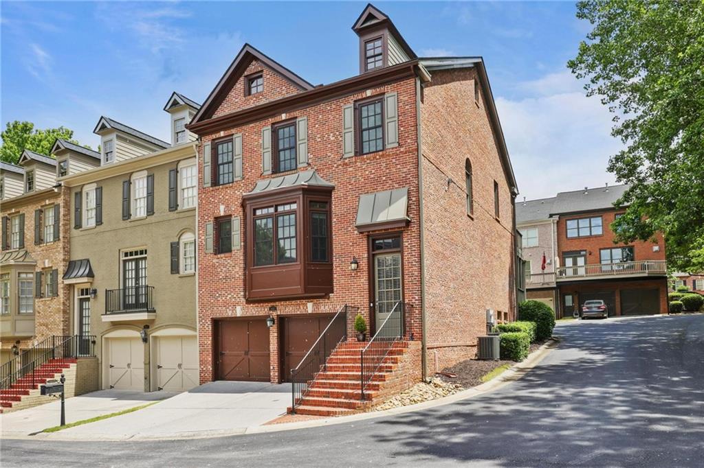 1605 Pavillion Ridge Drive SE