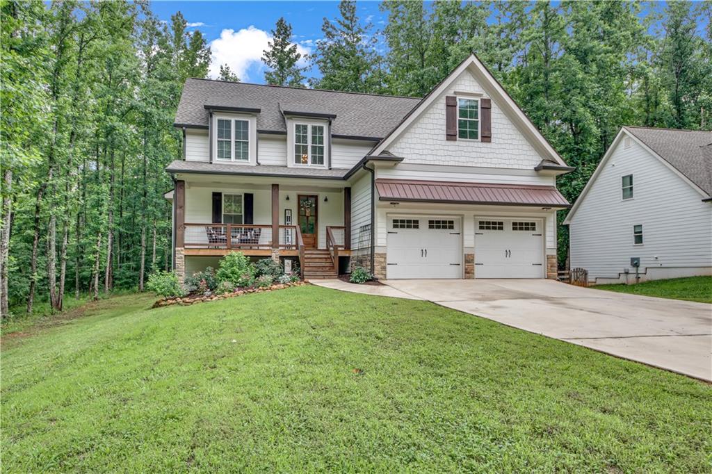 104 Woodland Lane