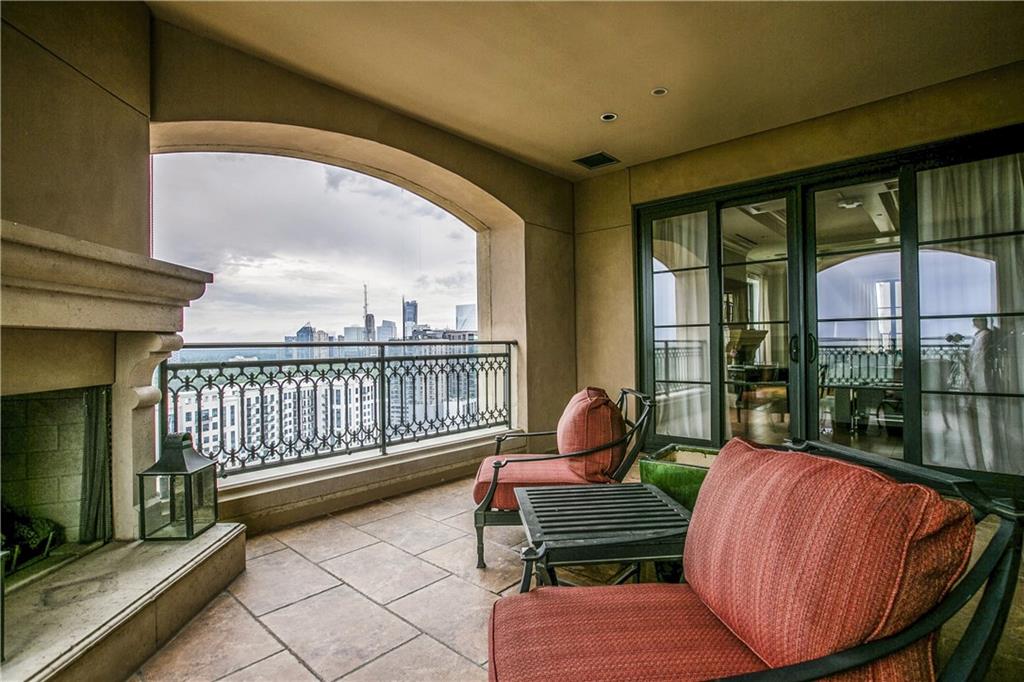 St Regis - Residential