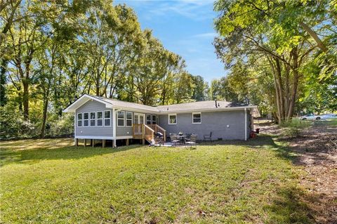 A home in Lilburn