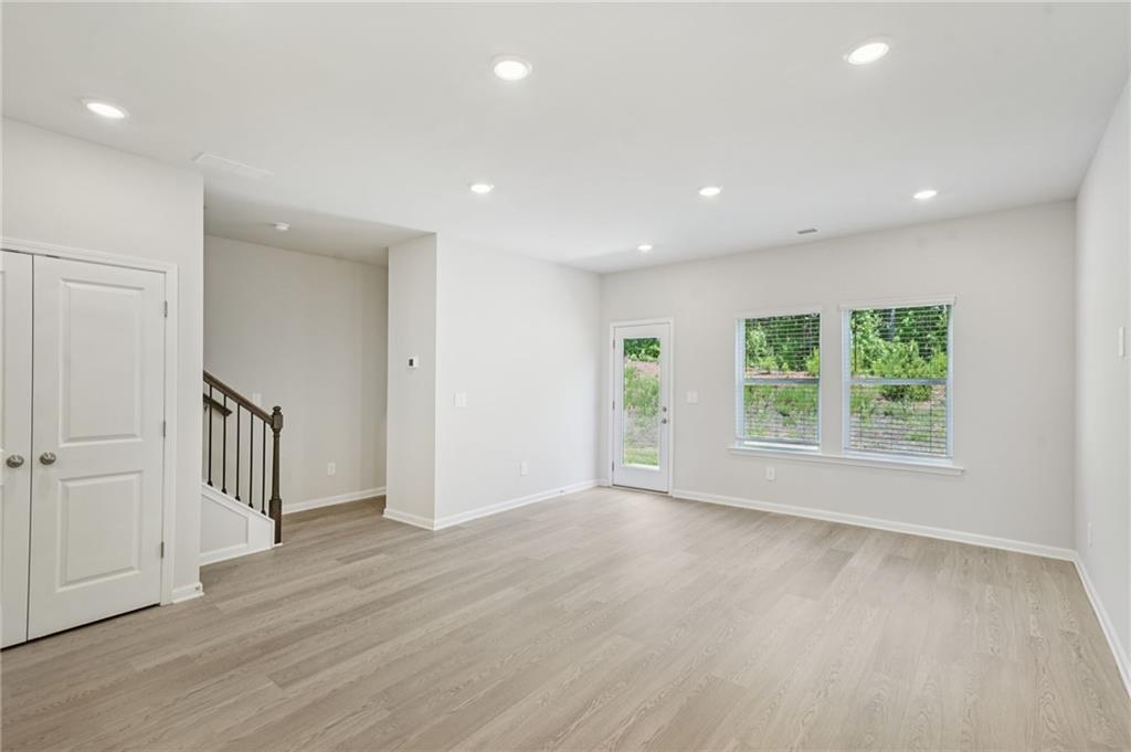 2115 Avalon Ridge