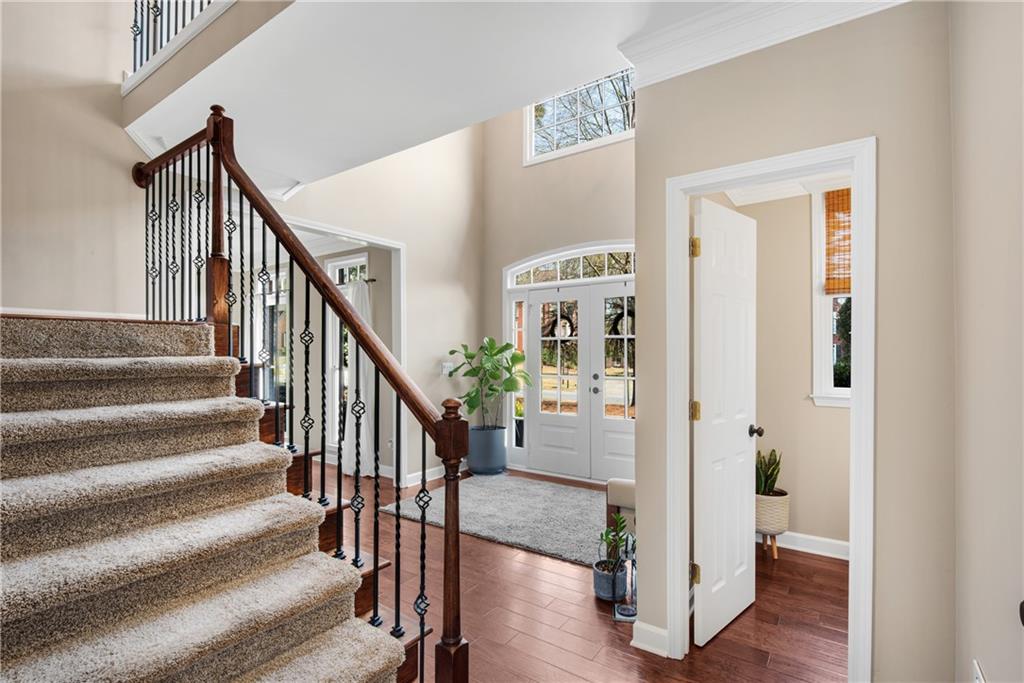 895 Riverhaven Drive