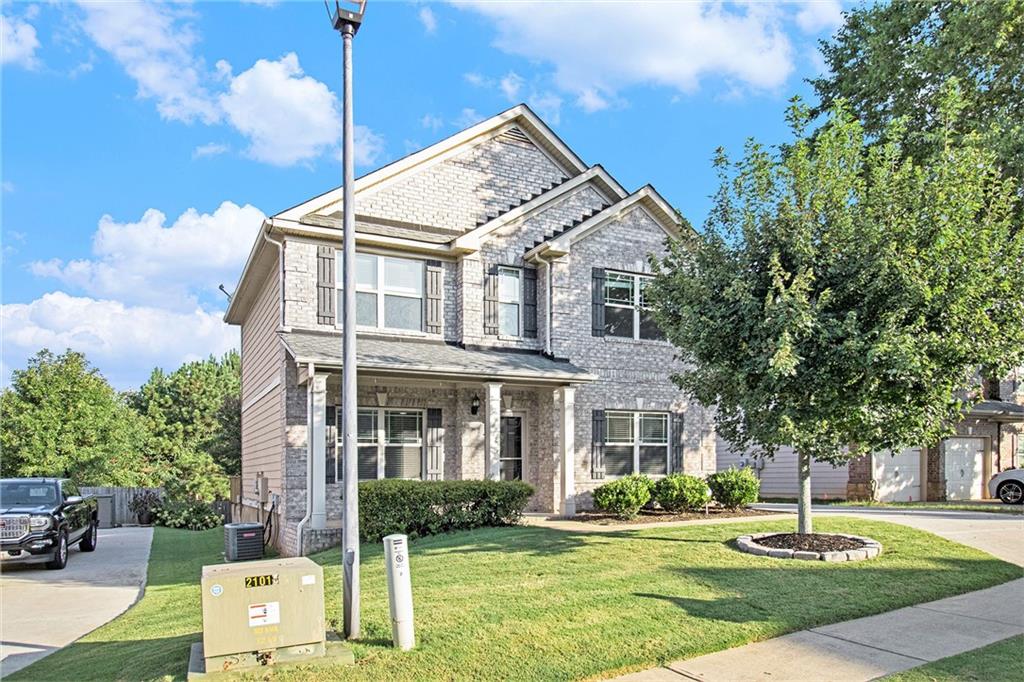4 bedroom 2.5 Bath Home located in the Bullsboro Crossing neighborhood--super clean, upgraded, & move-in-ready. Extra Large Family Room w fireplace.. Kitchen features Granite Countertops, Stainless Steel Appliances, island and Breakfast Area. Dining Room with Coffered ceiling. Upstairs Laundry! Large Master Suite with Two Closets and Track system. Patio in back. Spacious double garage with extra long driveway. Running/walking paths behind community. Sidewalk neighborhood with amenities including picnic pavilion & grills, playground & super nice Pool. Handy to downtown Newnan and Ashley Park & I-85 commutes. Make this your home today!
