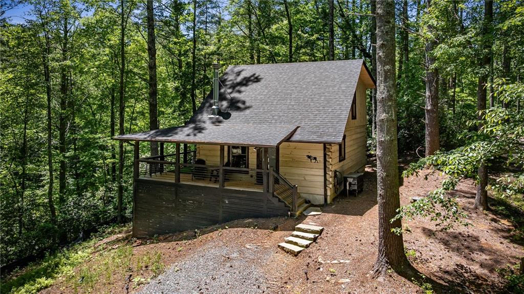 25 Hidden Ridge Court