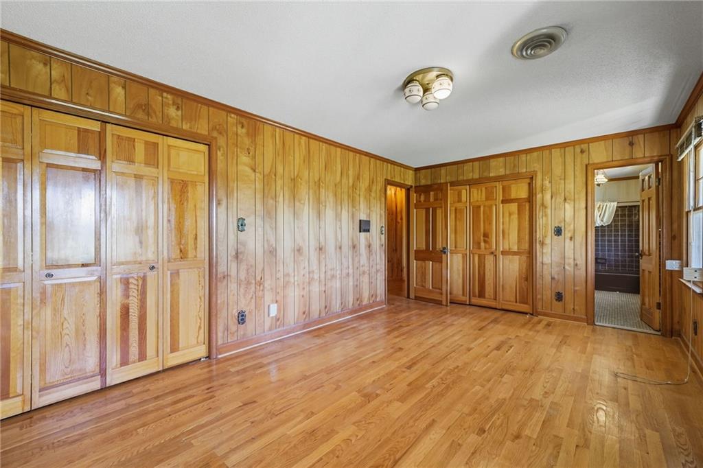 195 River St, Ellijay, GA, 30540, USA, 4 Bedrooms Bedrooms, ,4 BathroomsBathrooms,Residential,Active,195 River St,7723741