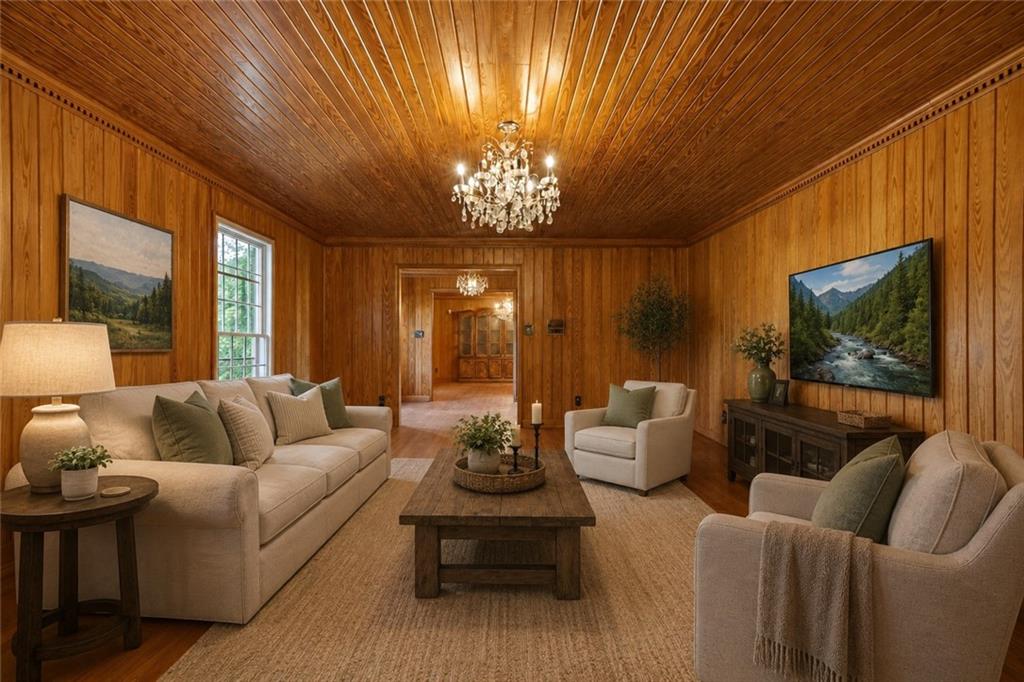 195 River St, Ellijay, GA, 30540, USA, 4 Bedrooms Bedrooms, ,4 BathroomsBathrooms,Residential,Active,195 River St,7723741