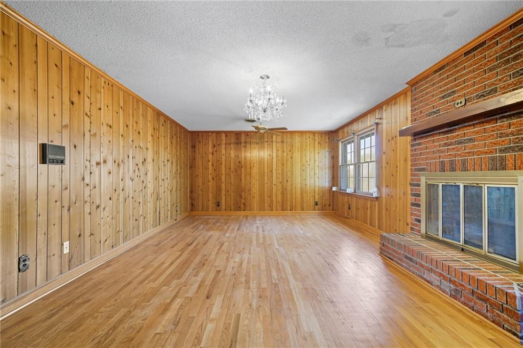 195 River St, Ellijay, GA, 30540, USA, 4 Bedrooms Bedrooms, ,4 BathroomsBathrooms,Residential,Active,195 River St,7723741